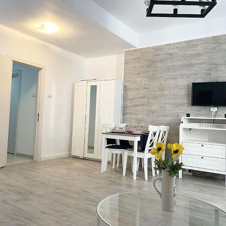 White Apartment Bükreş Dış mekan fotoğraf