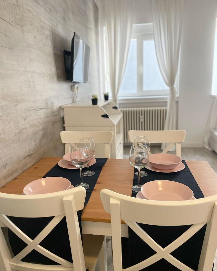 White Apartment Bükreş Dış mekan fotoğraf