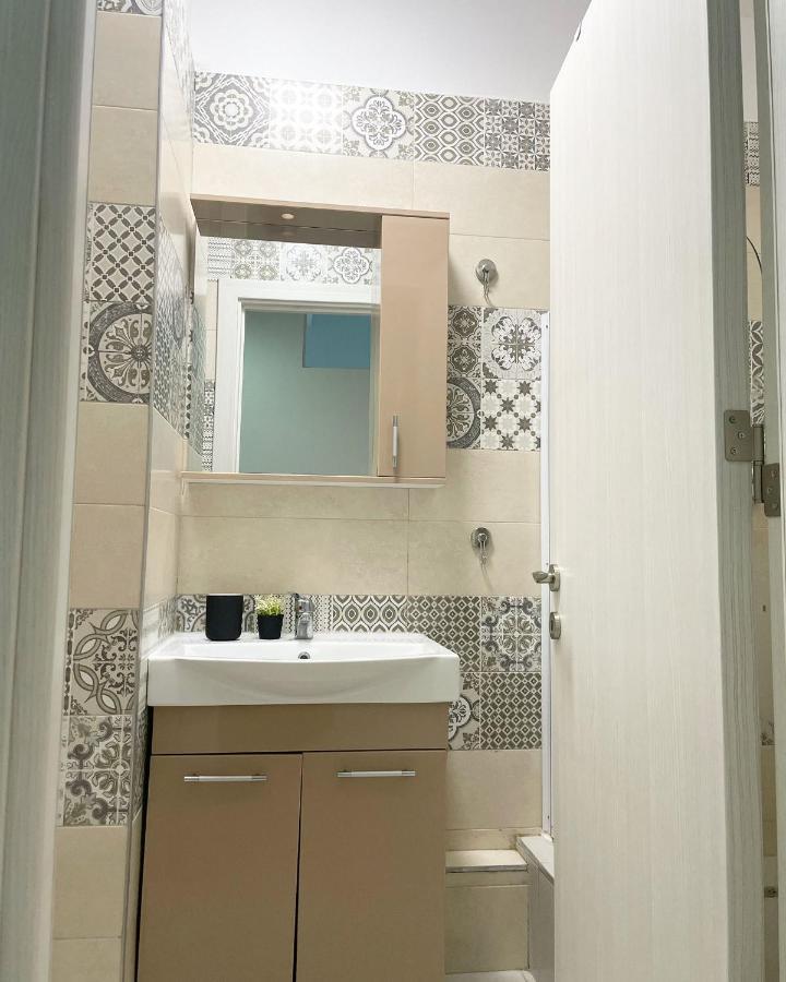 White Apartment Bükreş Dış mekan fotoğraf